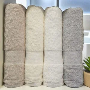 Toallon Cacharel 600gr